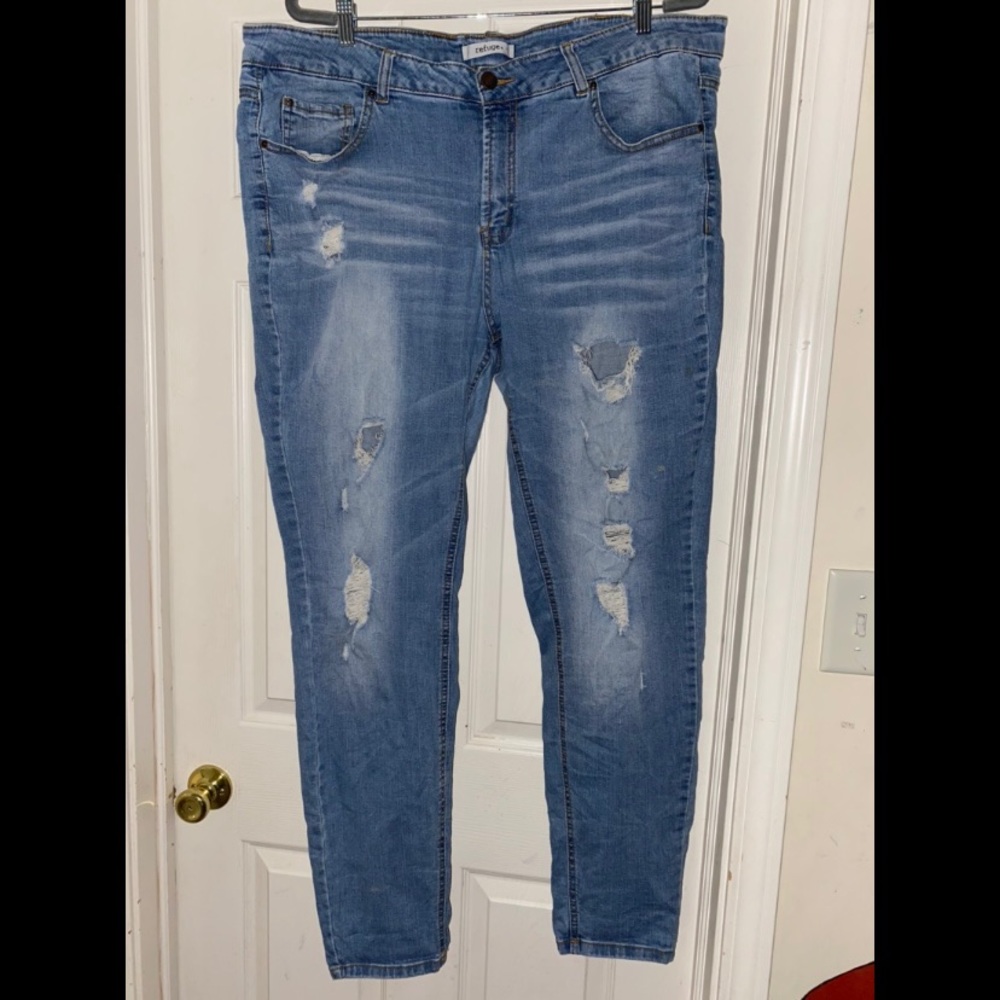 Refuge size 18 boyfriend jeans